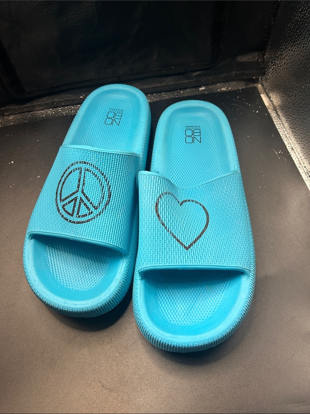 NOBO Bright Blue Peace & Heart Slide Sandals